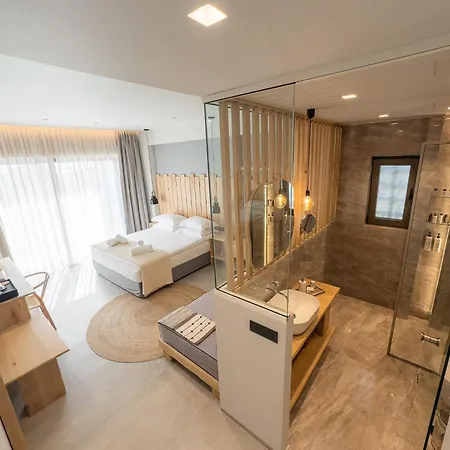 Muses Κουρούτα