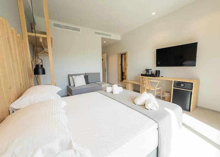 Aparthotel Muses Kourouta